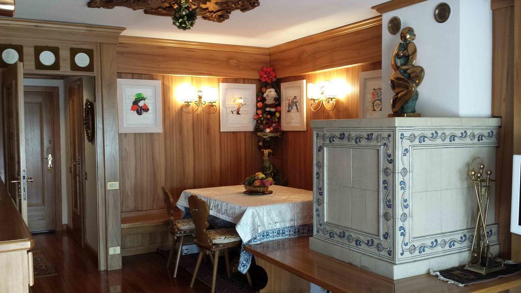 Supermountainski Cortina Κορτίνα Ντ' Αμπέτσο Δωμάτιο φωτογραφία